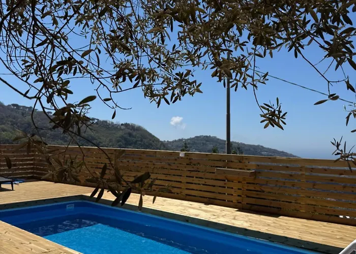 Sirentum Seaview Pool & Сорренто