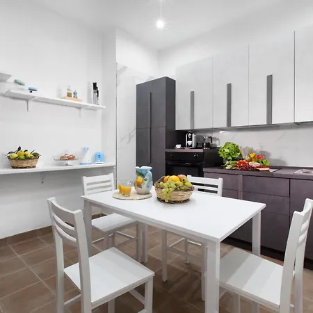 וילה Sirentum Seaview Pool & סורנטו